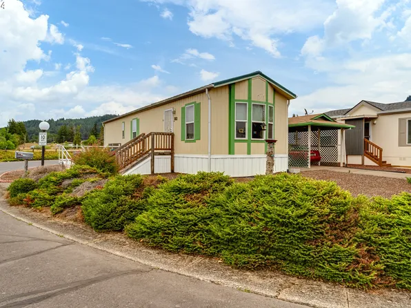77500 S 6th St Spc B12, Cottage Grove, OR 97424