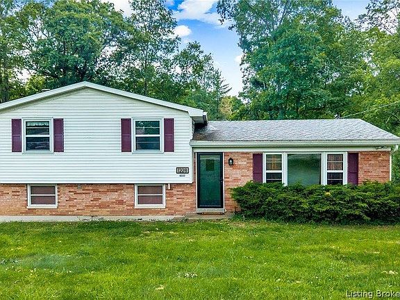 2nd image of 1228 Westwood Ln