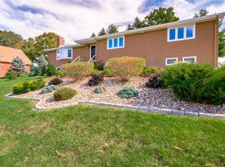 84 Red Clover Cir, Middletown, CT 06457