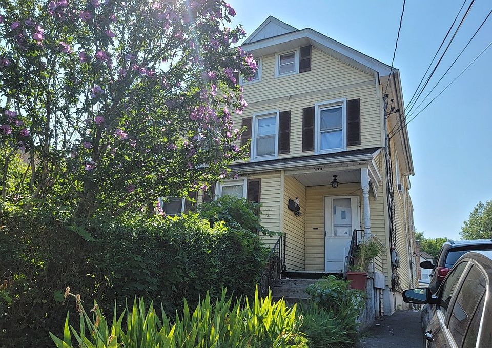 1st image of 424 Willett Ave