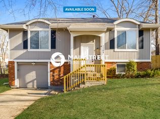 7704 E 119th Ter, Grandview, MO 64030