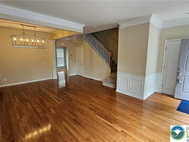 5262 Chandler Way S — Photo 5