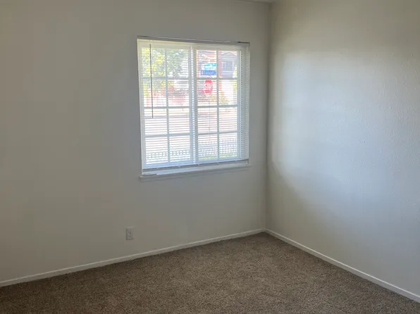 2440 E Locust Ave, Orange, CA