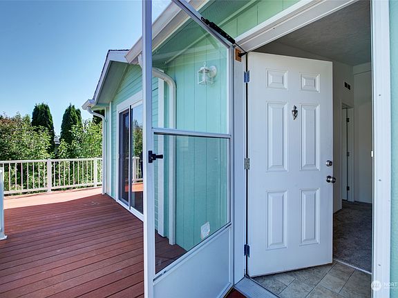 4th image of 14727 43rd Avenue NE #58
