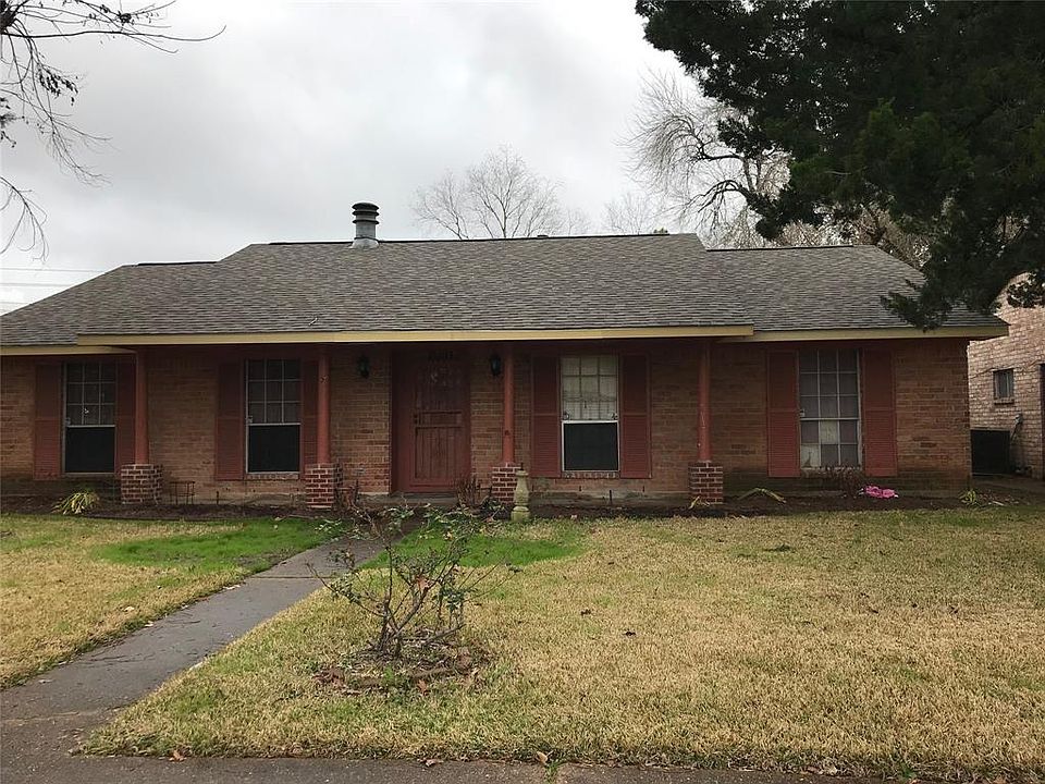 1st image of 10503 Leawood Blvd