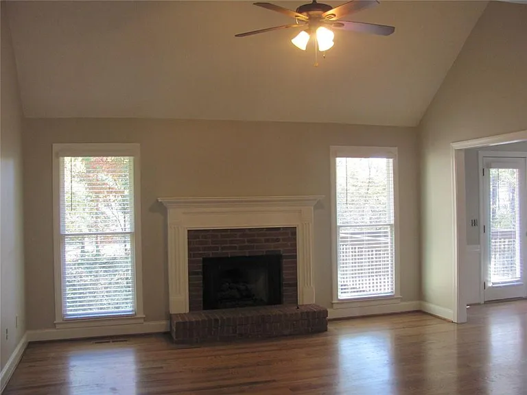 3383 Conley Downs Dr — Photo 5