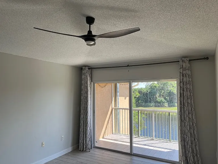 3769 NW Mediterranean Ln — Photo 10