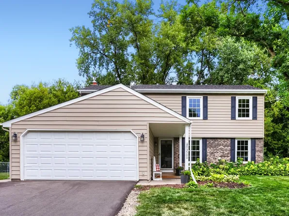 3500 Urbandale Ln N, Plymouth, MN 55447