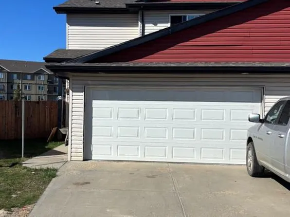 6802 W 50th Ave #32, Camrose, AB T4V 5C7