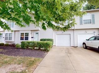 6785 Havenhurst Ct, Mentor, OH 44060