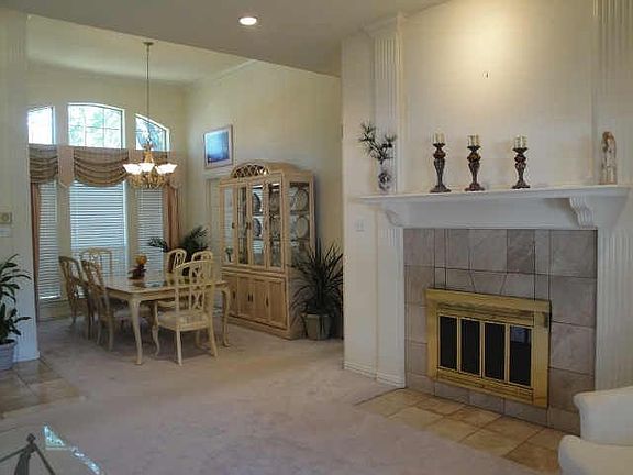 5th image of 1132 Wales Dr