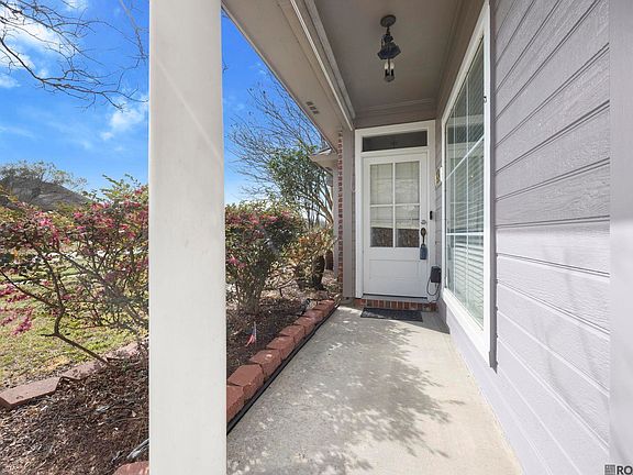 4th image of 6375 Woodside Dr