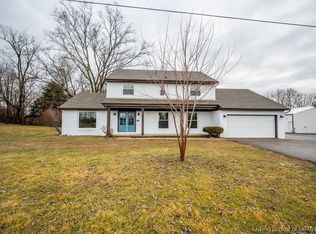 202 Apple Tree Ln, Memphis, IN 47143