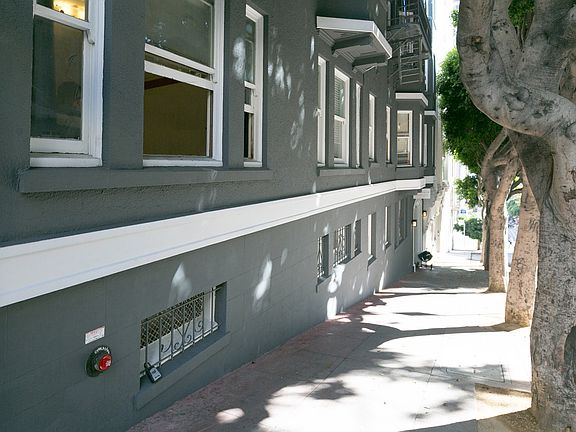 2nd image of 634 Powell St APT 37