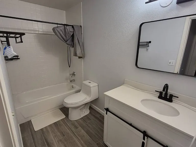 1668 NW White Tail Pl — Photo 10