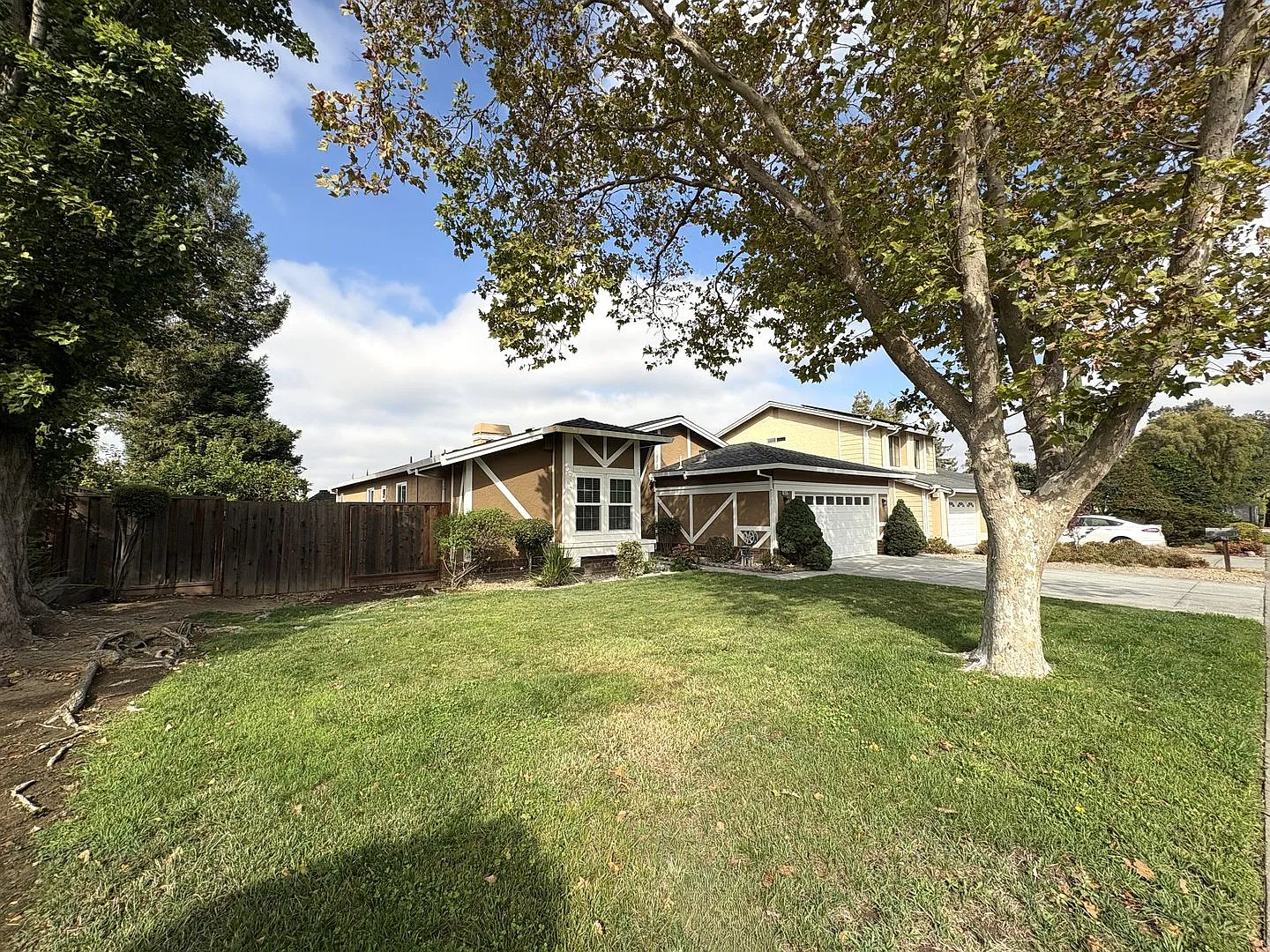 Beautiful 4 Bedroom 2 Bathroom Home in the Evergreen Hills of San Jose — Photo 3