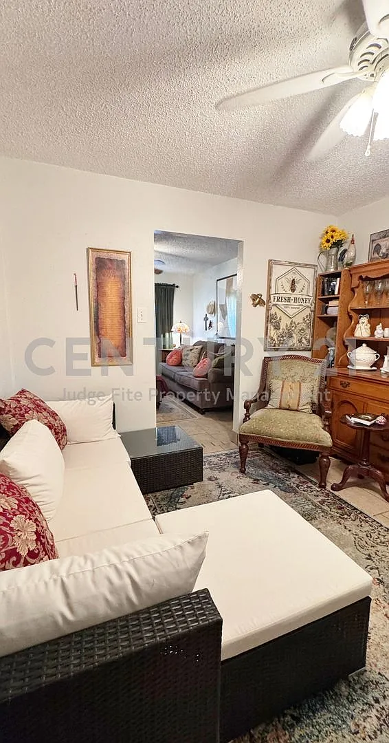Cute and Inviting 3/1.5/1 in Wylie For Rent! — Photo 4