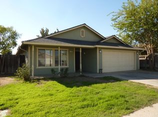 128 Joseph Ln, Madera, CA 93638