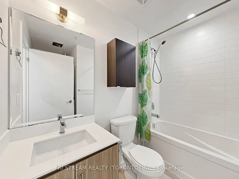 10 Willison Sq #708 — Photo 9