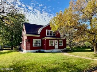 1330 E Kemp Ave, Watertown, SD 57201