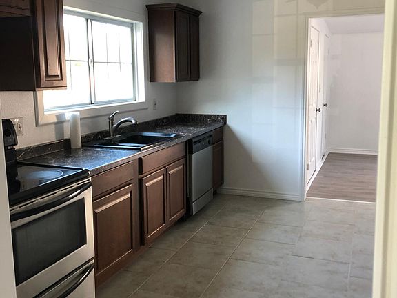 5th image of 2310 Elizabeth Dr