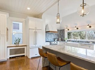 106 Rochelle Ave, Philadelphia, PA 19128