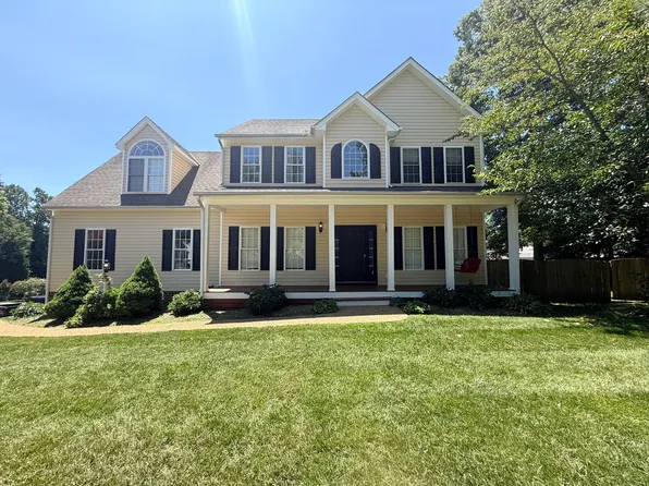 5700 Stockport Ter, Chesterfield, VA 23832
