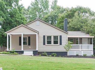 23 Circle Dr, Greenville, SC 29617
