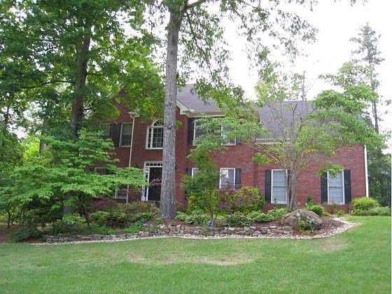 1st image of 2270 Camden Dr