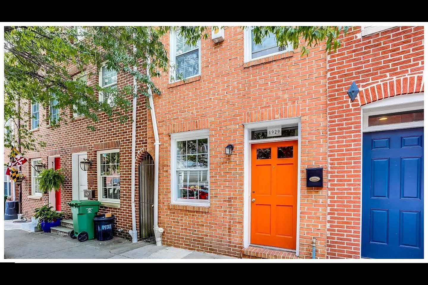 2 bed, 1185 sqft, $2,700 — Photo 2