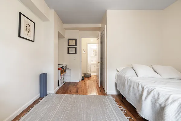 Rented by Key City Capital Inc | media 19