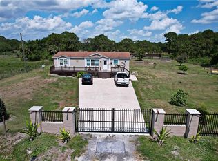 845 N Trebol St, Clewiston, FL 33440