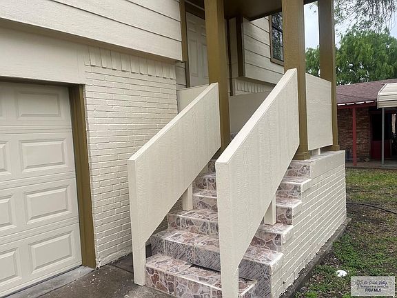 2nd image of 4883 Camino Verde Dr