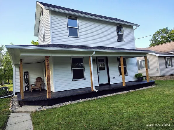 230 W Arcada St, Ithaca, MI 48847