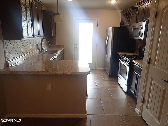 5th image of 14210 Bluesky Point Ct