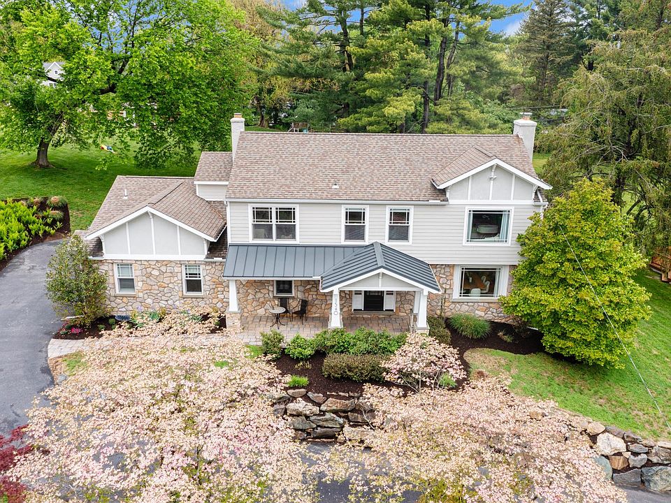1st image of 1540 Briar Hill Rd