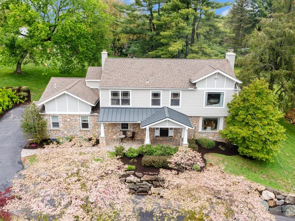 1540 Briar Hill Rd, Gladwyne, PA 19035