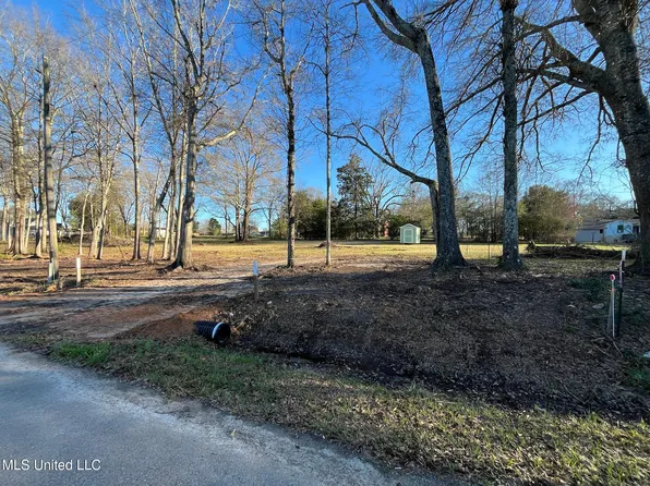 800 Elm Ave, Richton, MS 39476