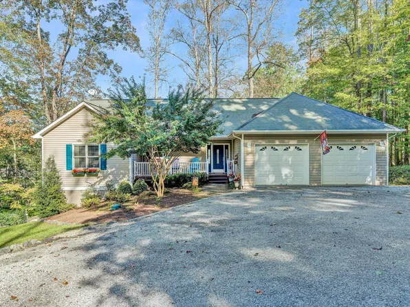 2370 Kemp Ford Rd, Union Hall, VA 24176