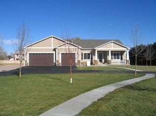 206 La Vista Rd, Pueblo, CO 81005