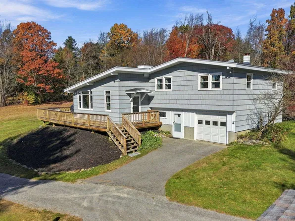 21 Split Oak Circle, Chesterfield, NH 03443