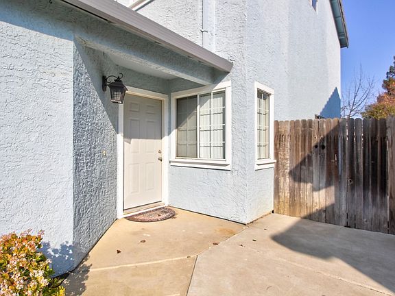 5th image of 5237 Stoney Creek Way