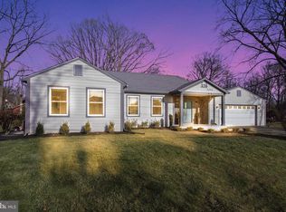 326 Ridge Rd, Washington Grove, MD 20880