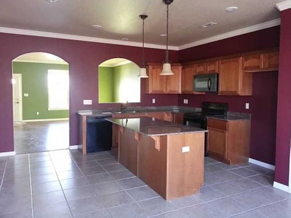 5th image of 11837 N Club House Pkwy