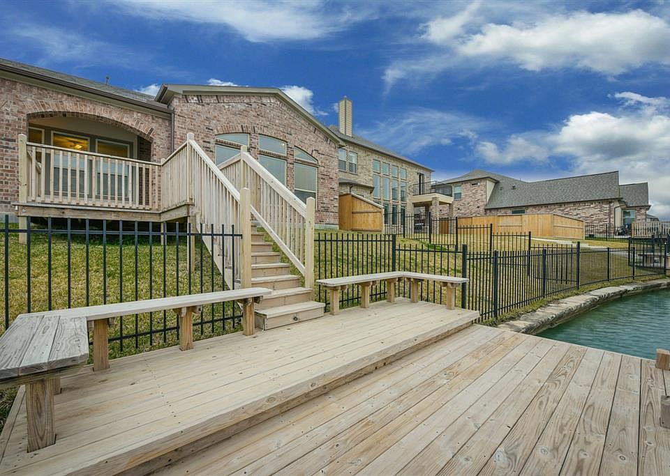 1st image of 3818 Varna Ct