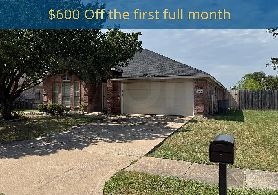 207 Lake Wichita Dr