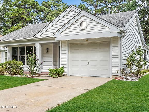 3rd image of 2299 Kira Court