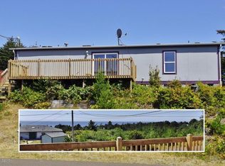 1810 NW Cedar Crest Pl, Waldport, OR 97394