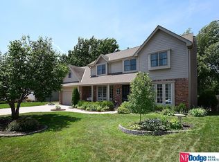 16324 Parker St, Omaha, NE 68118