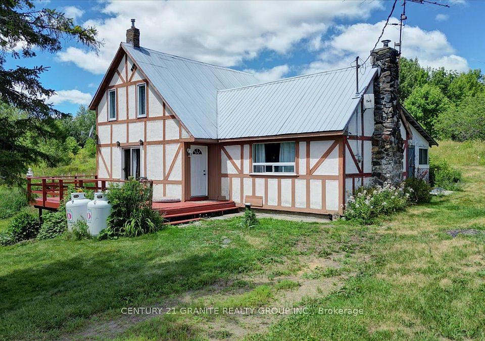 1st image of 710 Rose Island Rd